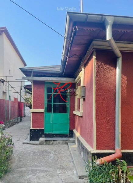 Vanzare teren pentru casa Titan